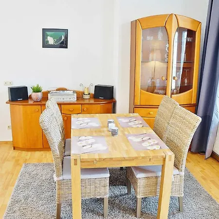 Haus Quisisana 45497 Appartamento *